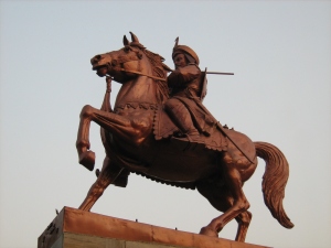 Peshwa Bajirao I: By Amit20081980 (Own work) [CC BY-SA 3.0], via Wikimedia Commons